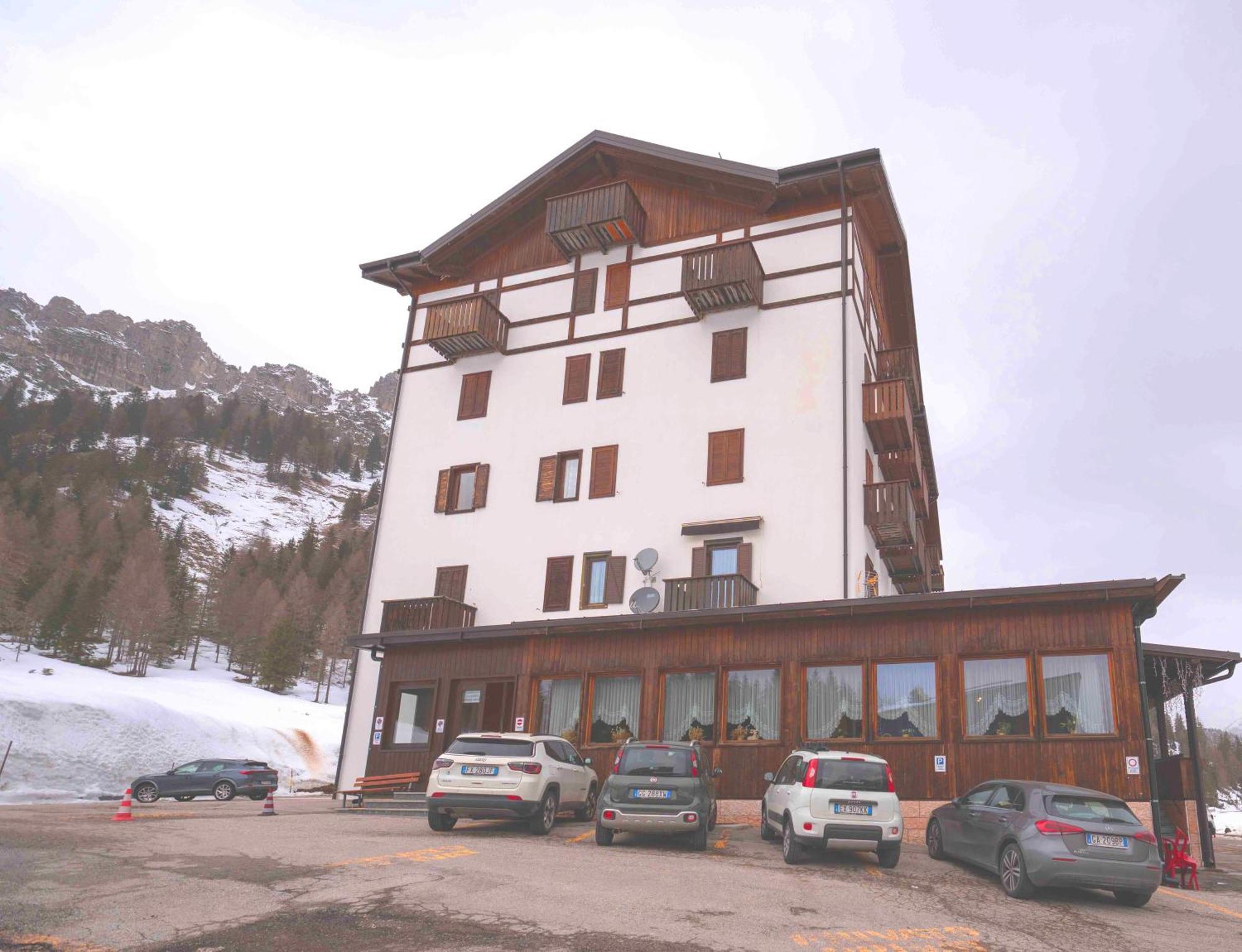 Casetta Sul Lago Di Misurina Esterno foto